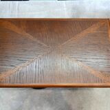 Table basse chêne et laiton vers 1960