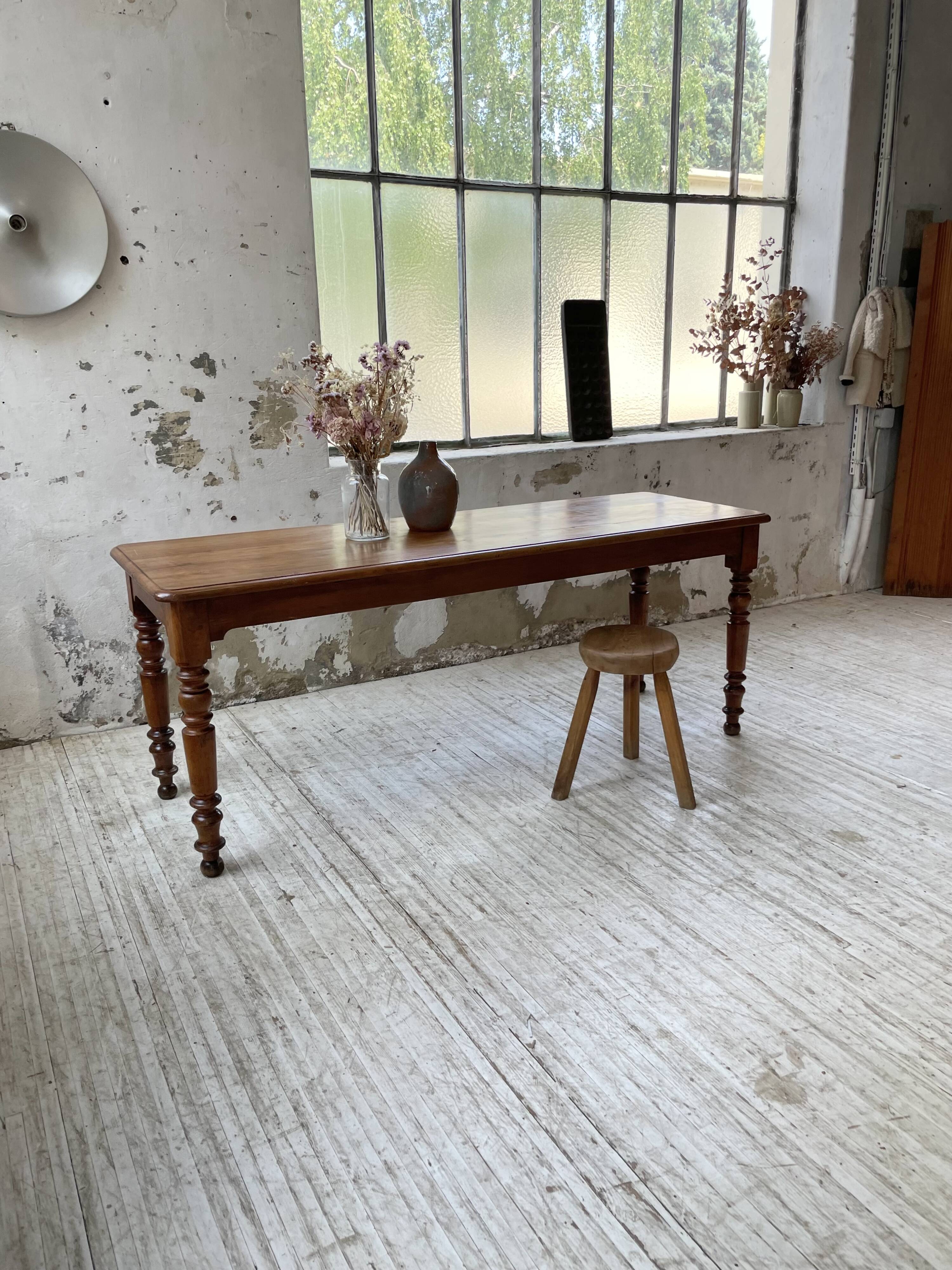Walnut farm table 185 cm