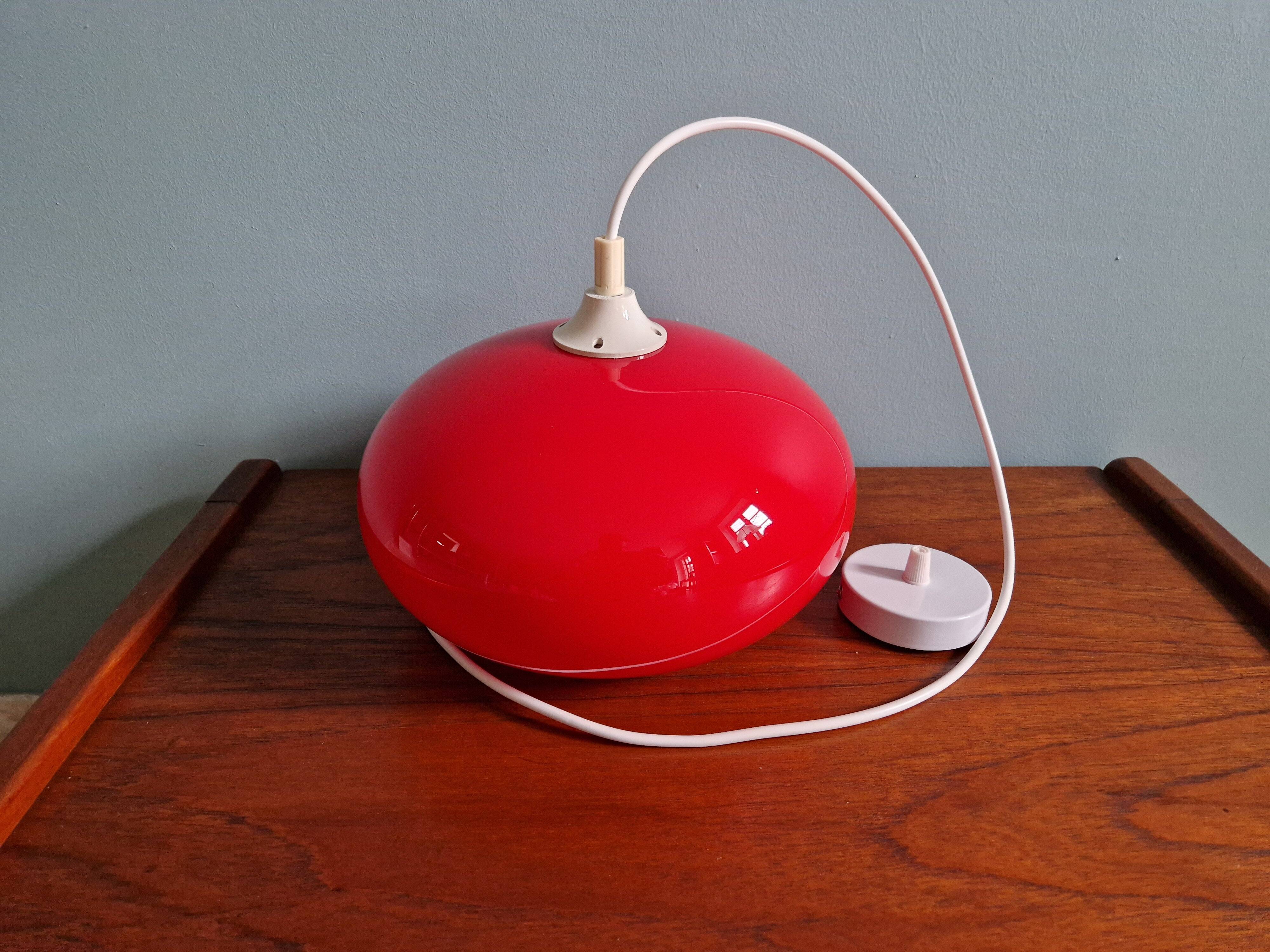 Vintage suspension in red opaline, 1960s-70s.