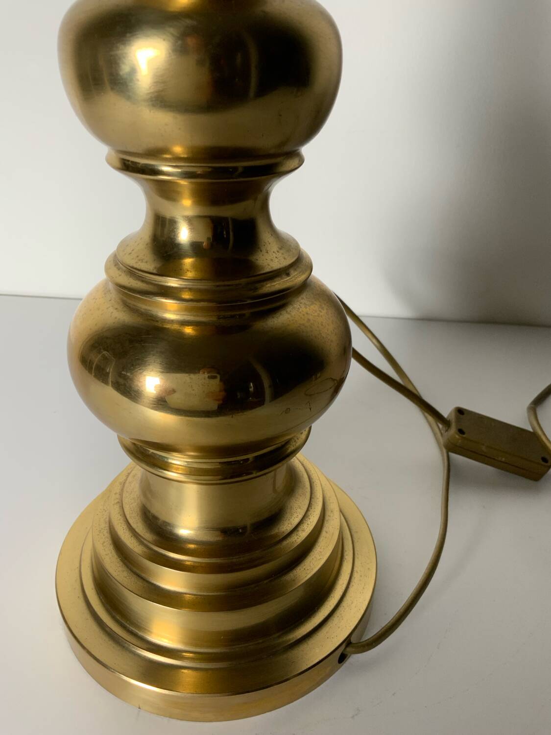 Brass lamp base