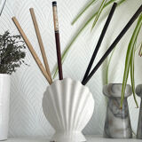 Shell pencil pot