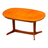 Scandinavian table