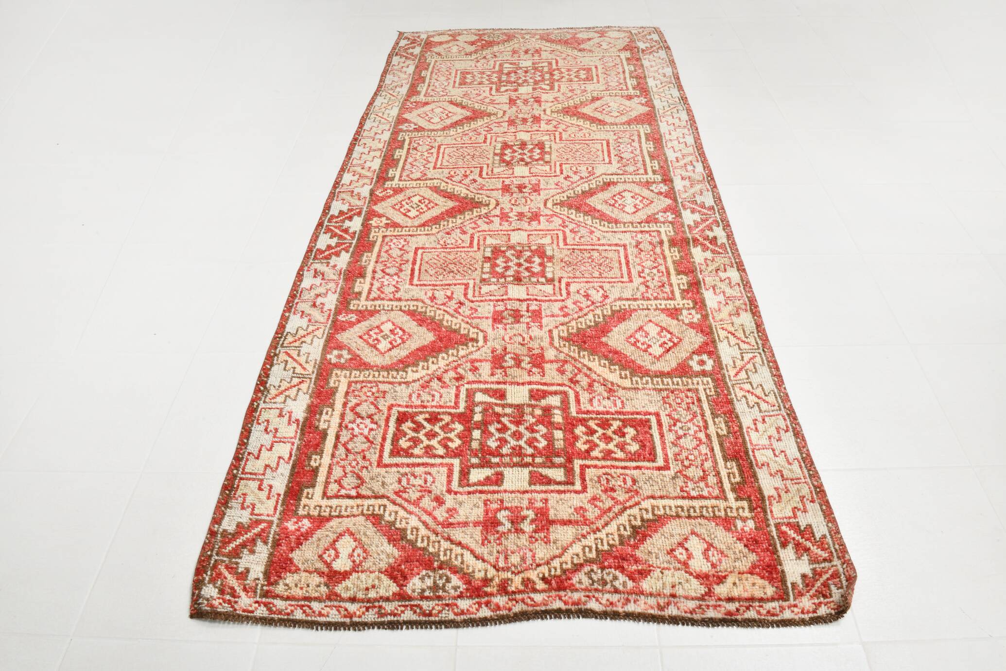 Tarecotta Red & Beige Long Wide Kilim Rug, Ethnic Patterned Rug, 141x309 Cm