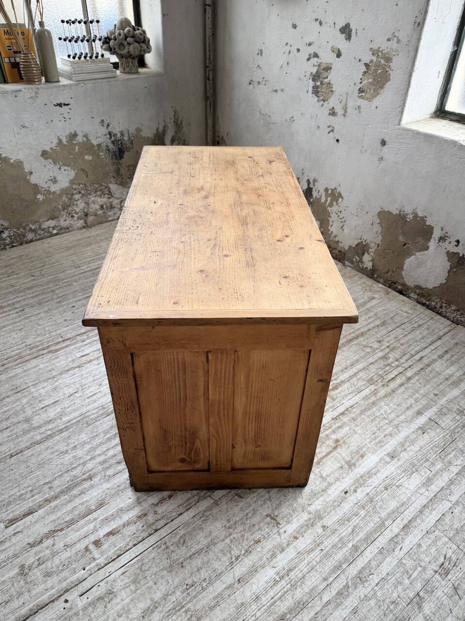 Bureau pin meuble atelier 1950