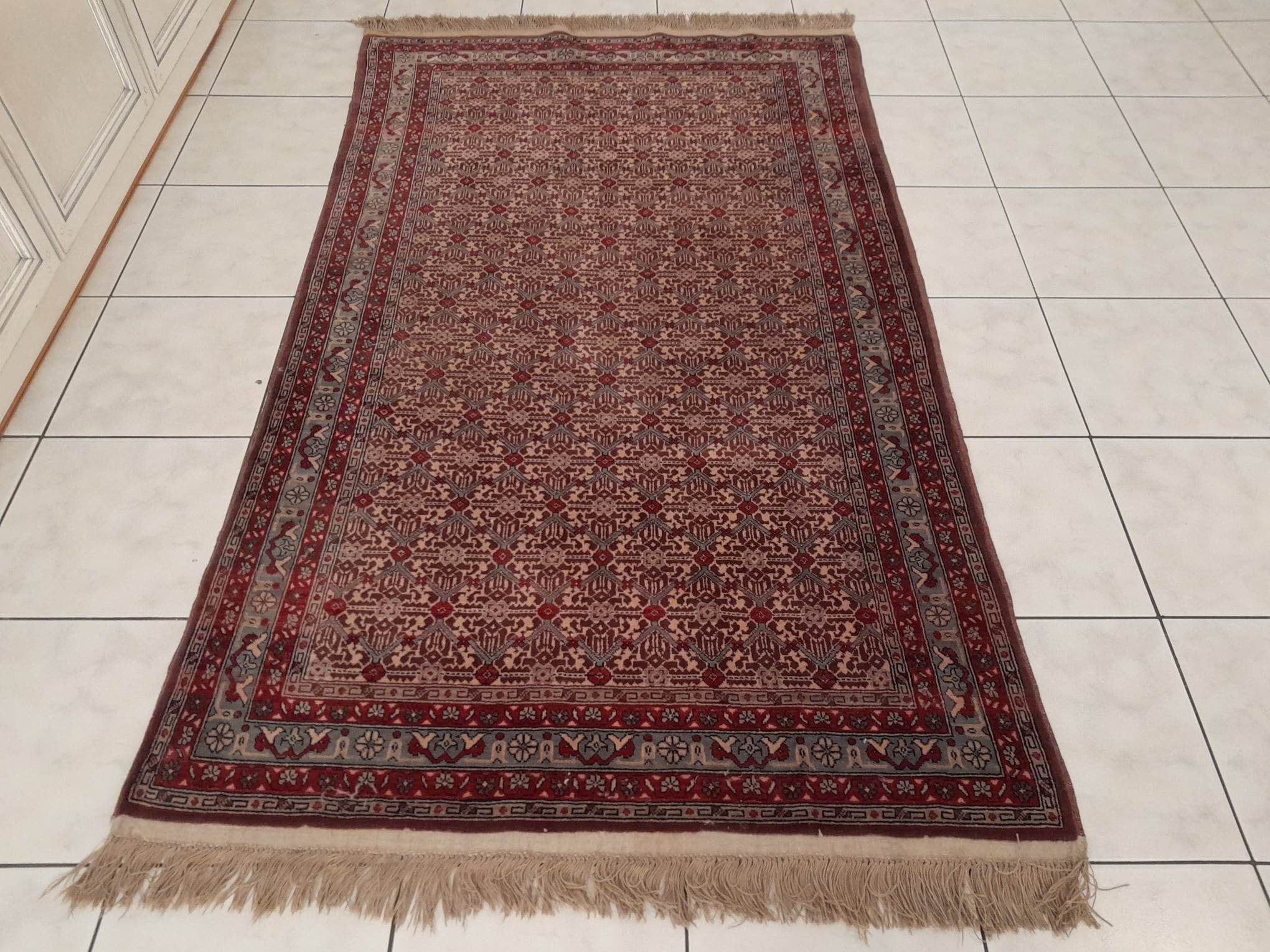 Handmade Persian Bidjar rug 195x115cm