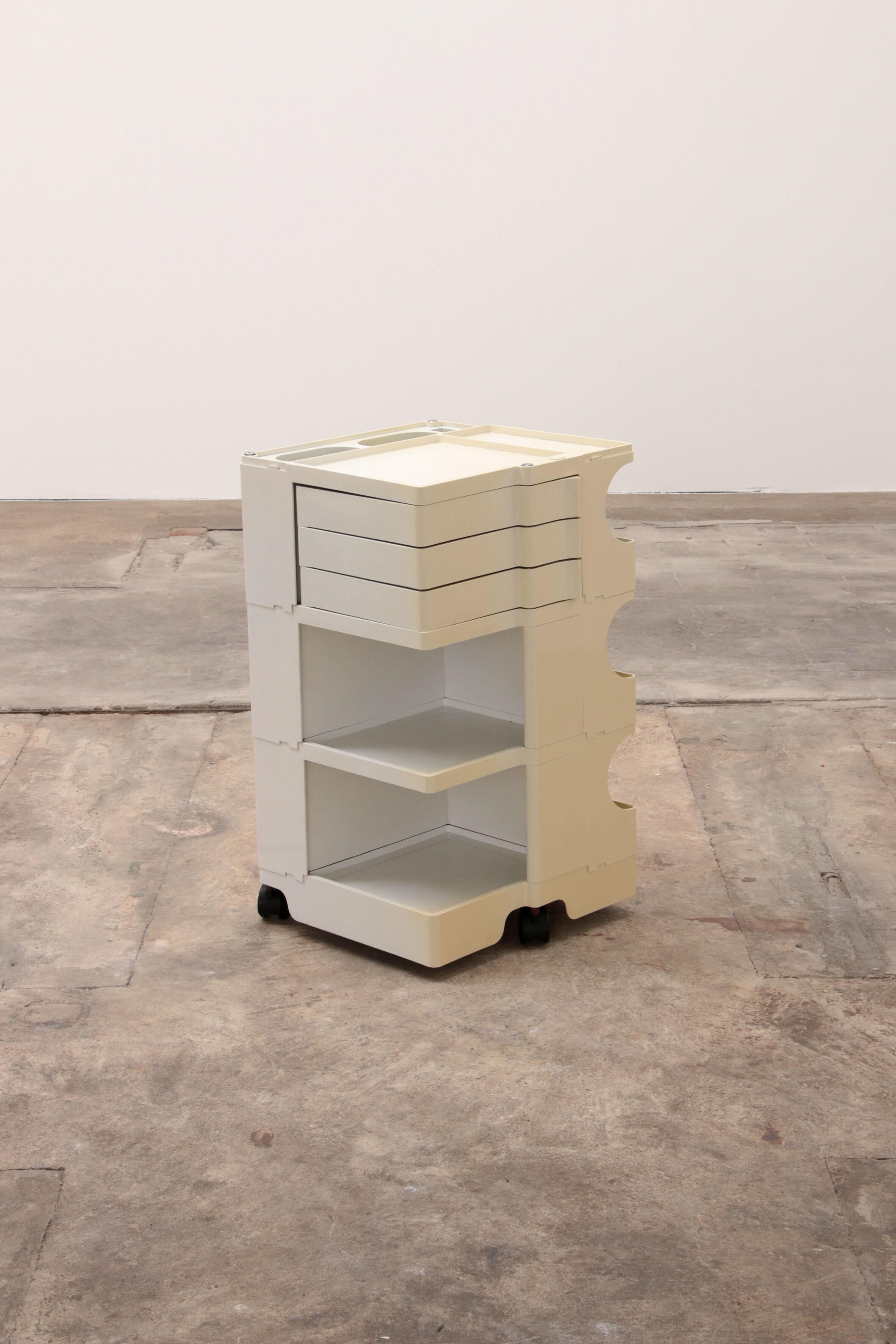 Space Age white Joe Colombo 'Boby' storage trolley, 1970s