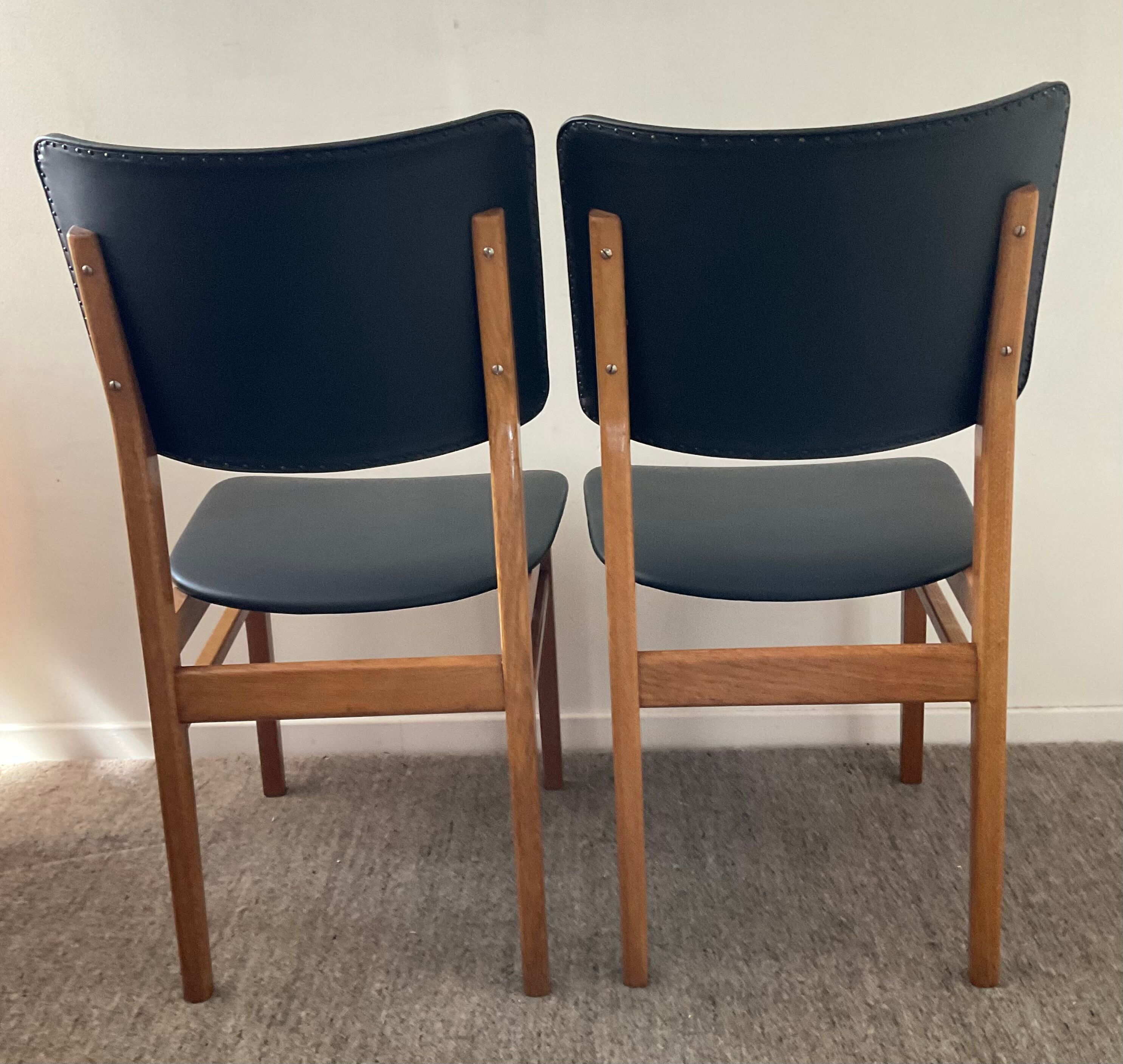 Pair of Scandinavian chairs from the 60s in teak