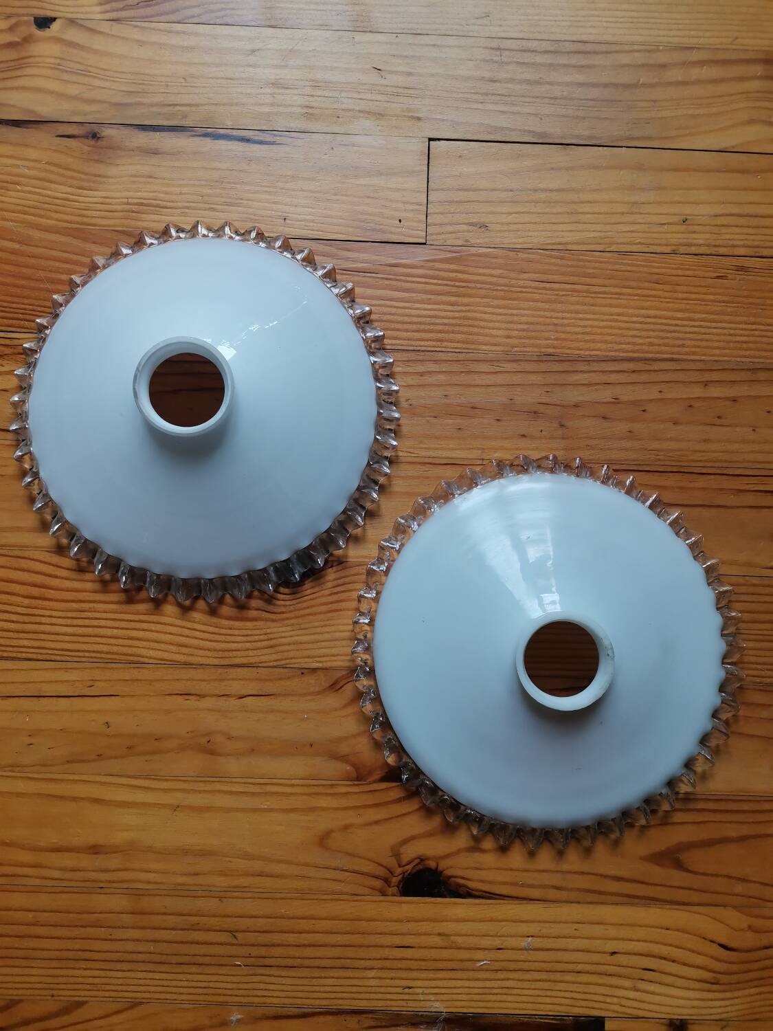 Set of 2 vintage pendant lampshades in wavy white opaline glass