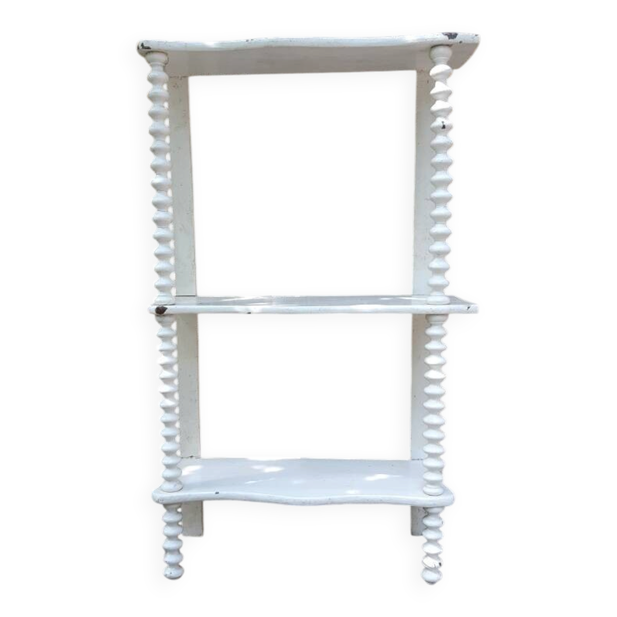 charming curved shelf with 2 turned wooden supports