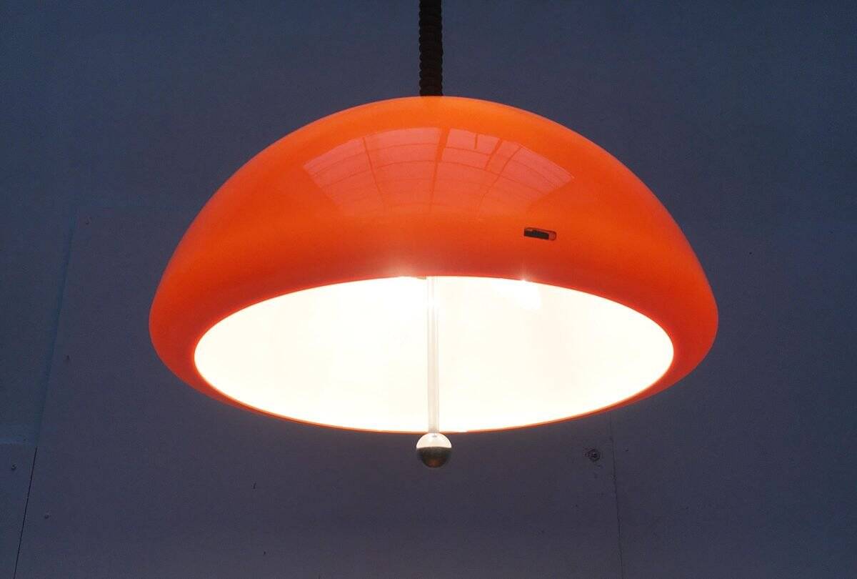 Space Age pendant lamp Cabras by Luigi Massoni for Guzzini