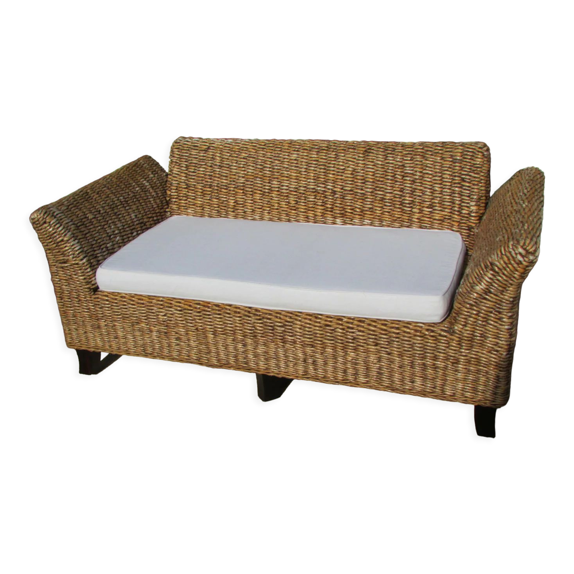 Bench in braided banana leaves