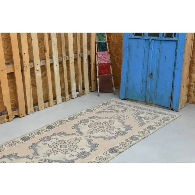 1970s vintage Turkish hand-knotted wool cotton beige runner rug 93x301