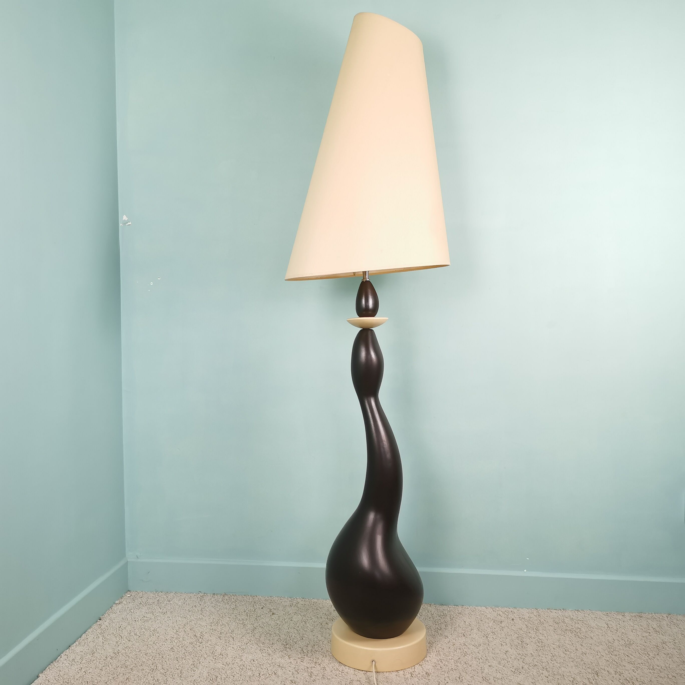Ceramic floor lamp