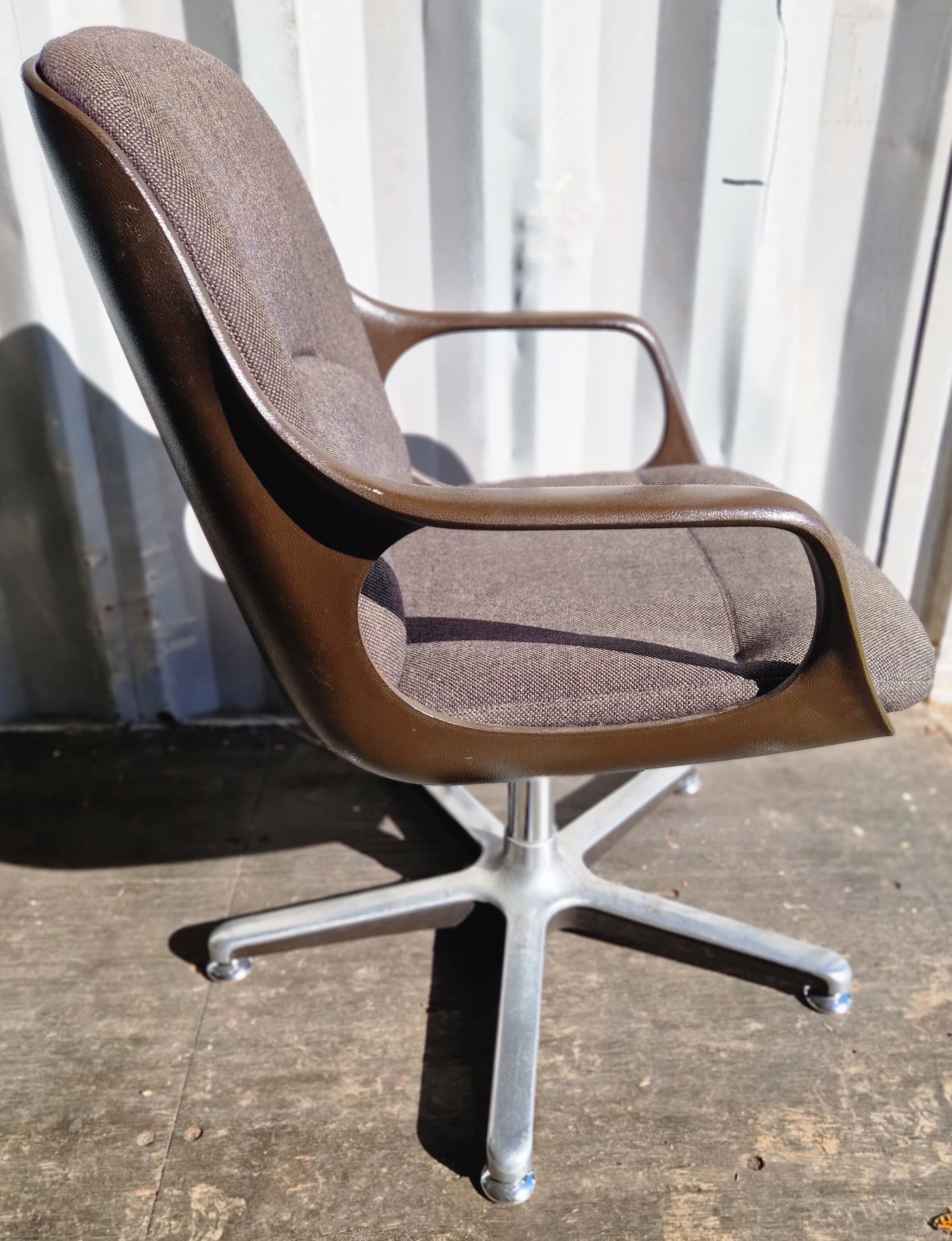 Drabert 1979 swivel office chair