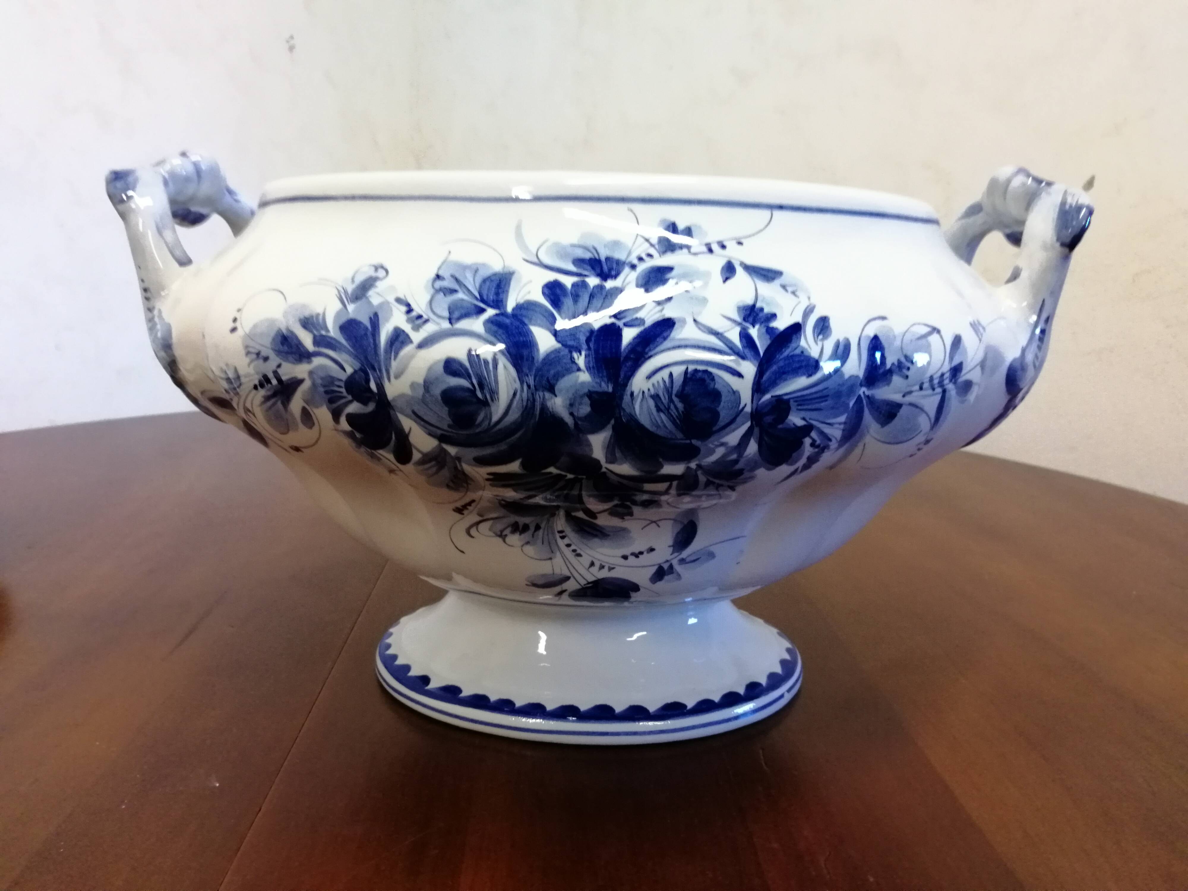Ghibaudo Brouchier earthenware soup tureen