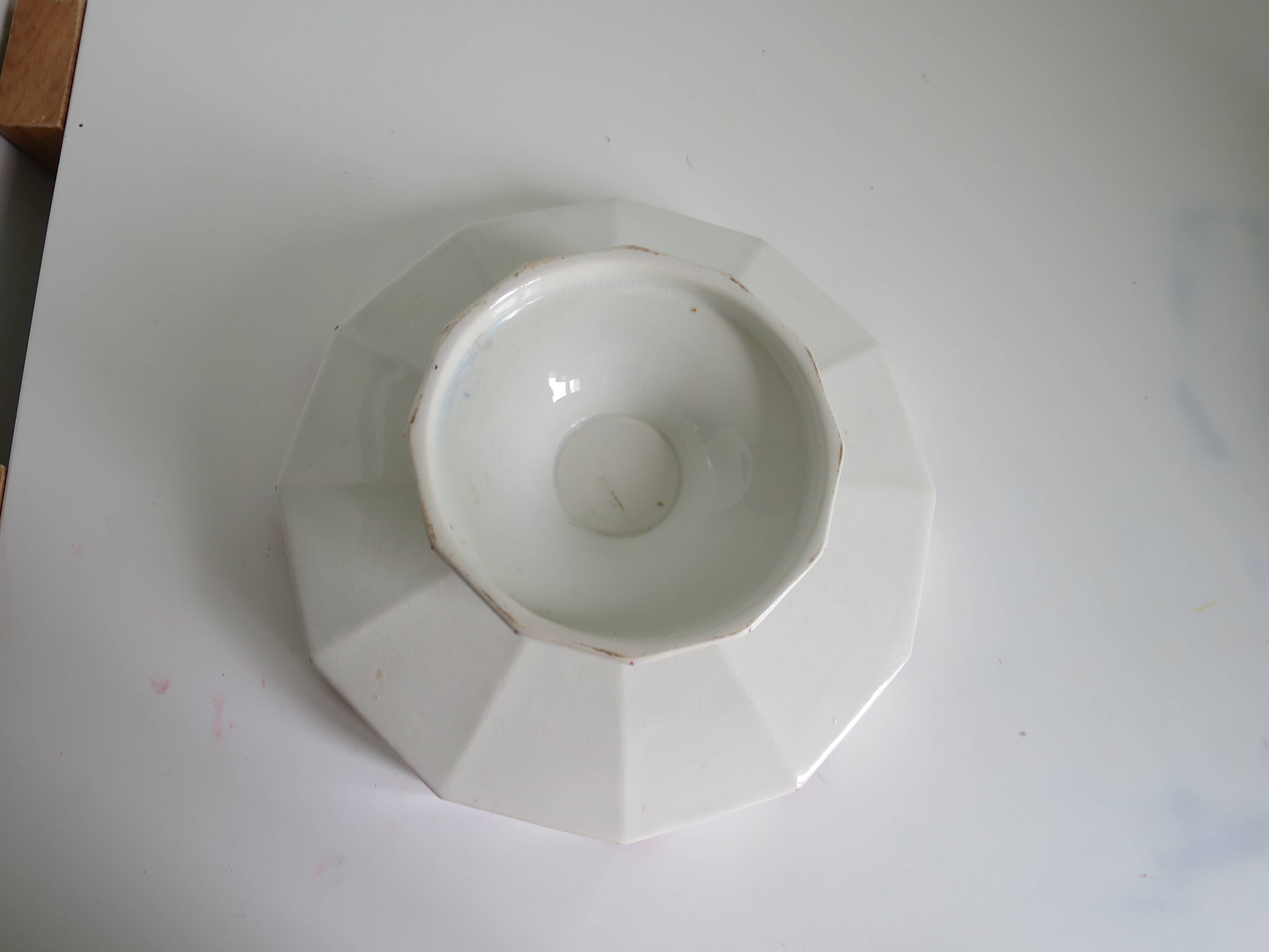 Compotier–Vintage serving plate-Cake dish–Dark pink red art deco patterns - octagonal shape