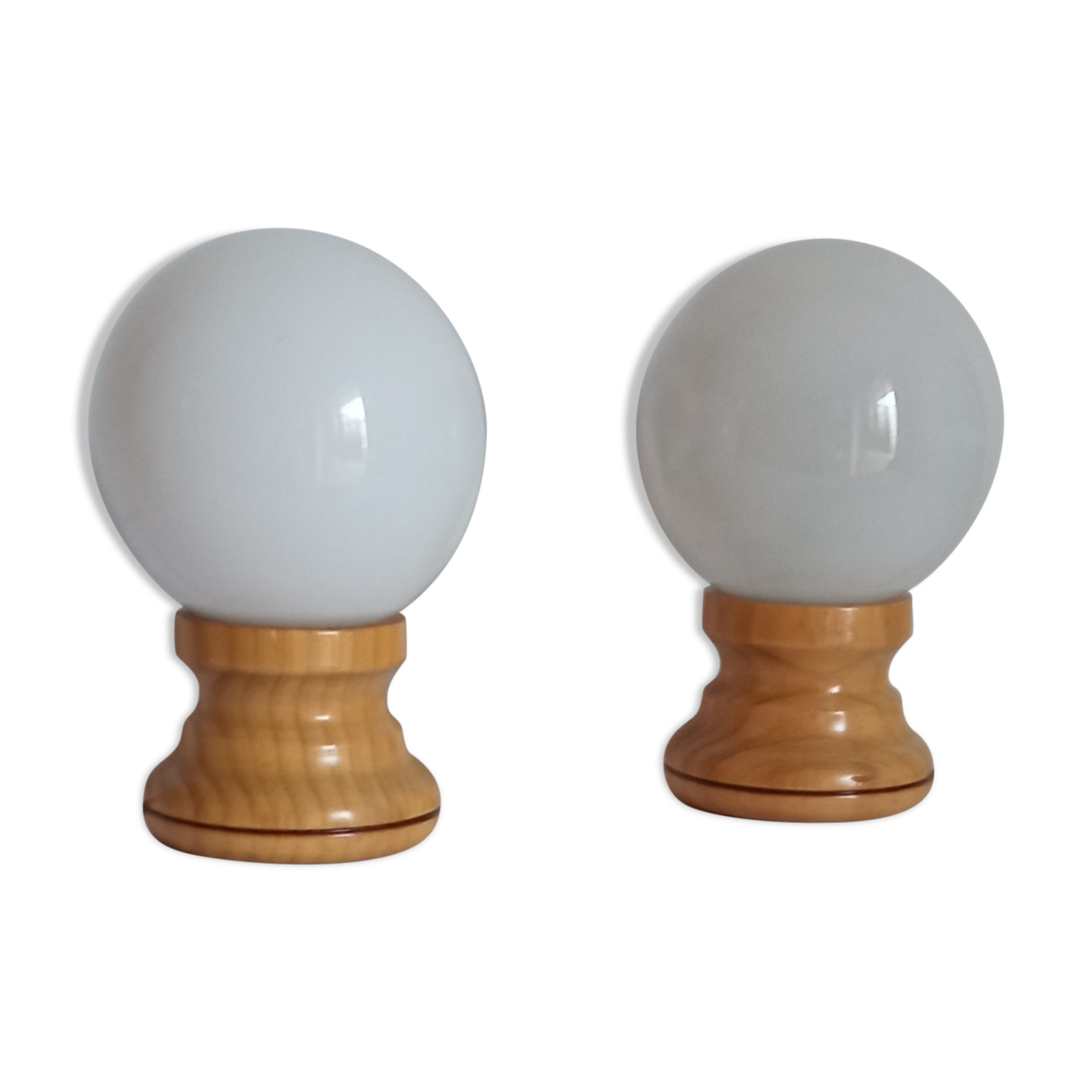 Pair of bedside lamps