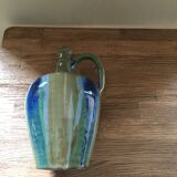 Glazed sandistle pitcher degraded in beige green blue