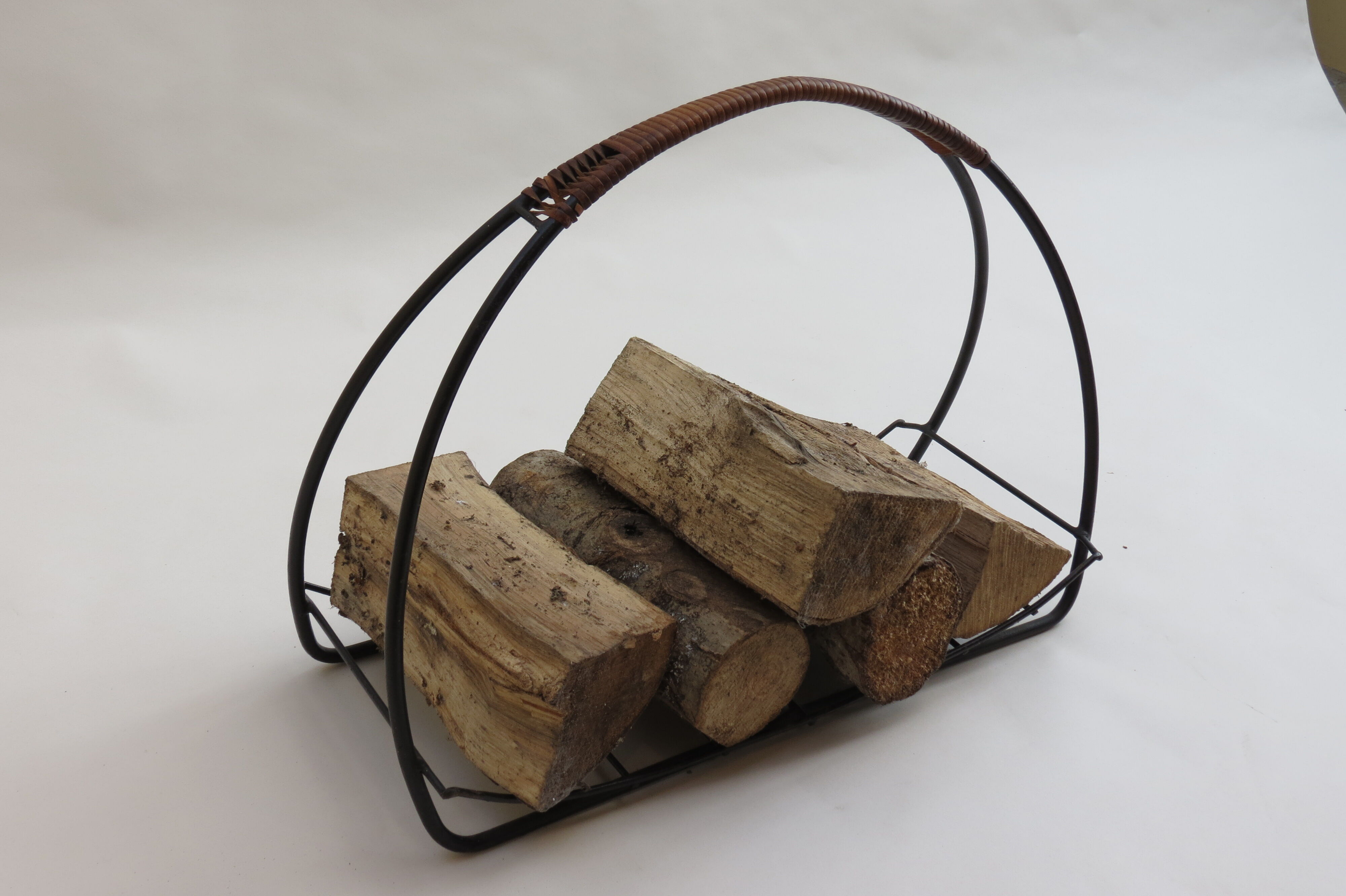 Log metal and cane log basket 1960