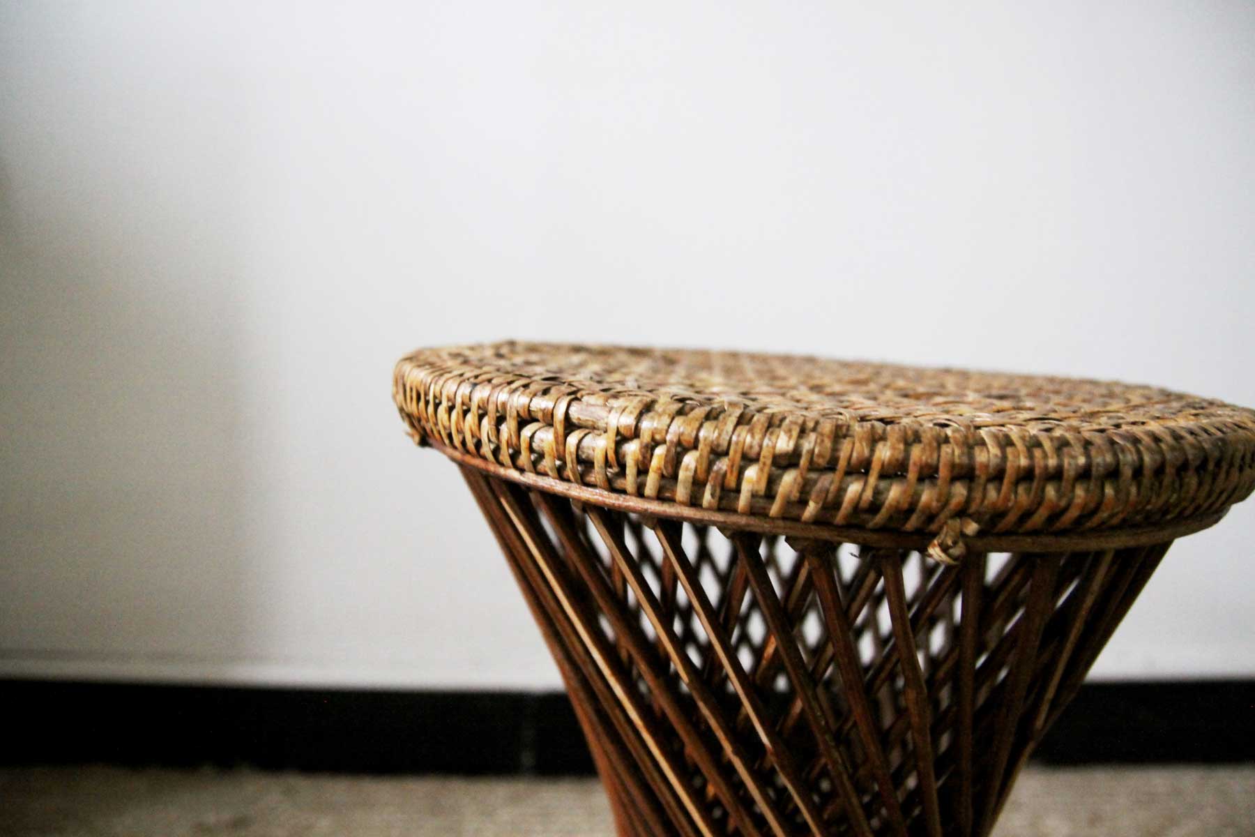 Vintage wicker diabolo