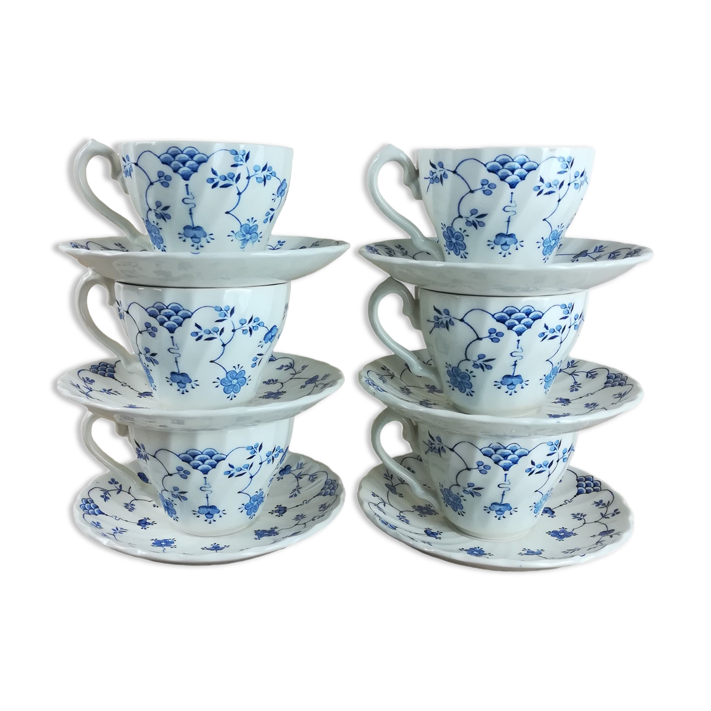 6 cups & saucers faience english