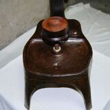 Ancienne Boucheuse de vin en fonte, de E. Gervais & Cie, Bordeaux