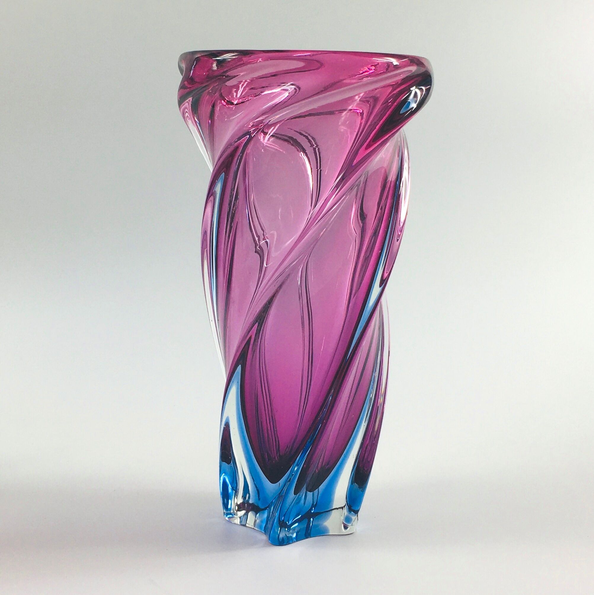 Mid-century twisted Murano glass vase