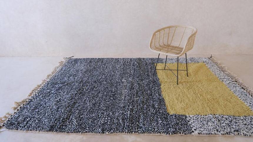 Modern Moroccan Berber wool rug 250 x 150cm