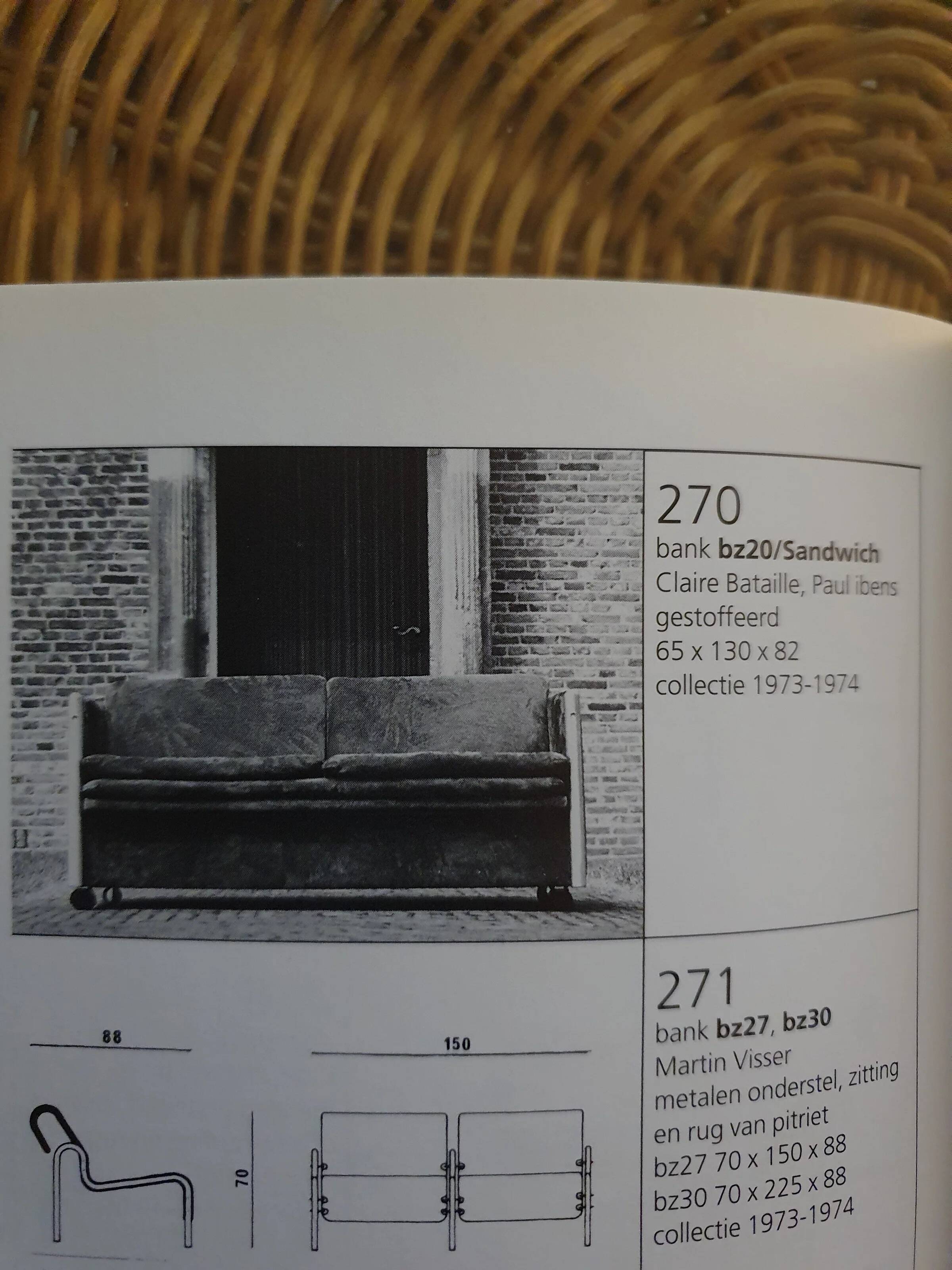 Sandwich sofa / Clair Bataille. Paul Ibens. Upholstered. 65 x 230 x 82. Collection 1973-1974. 't Spectrum. Fully original