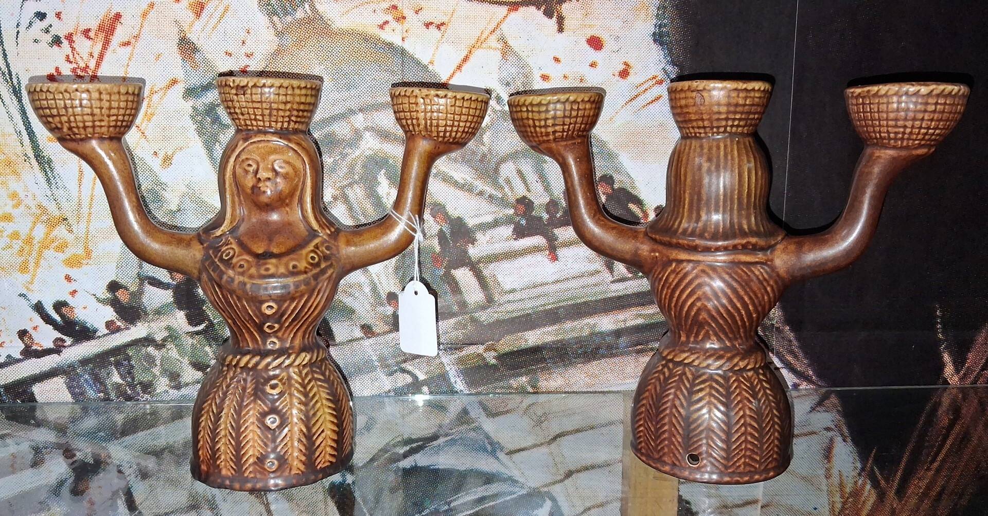 Paire de bougeoirs Saint - Clément en céramique émaillée