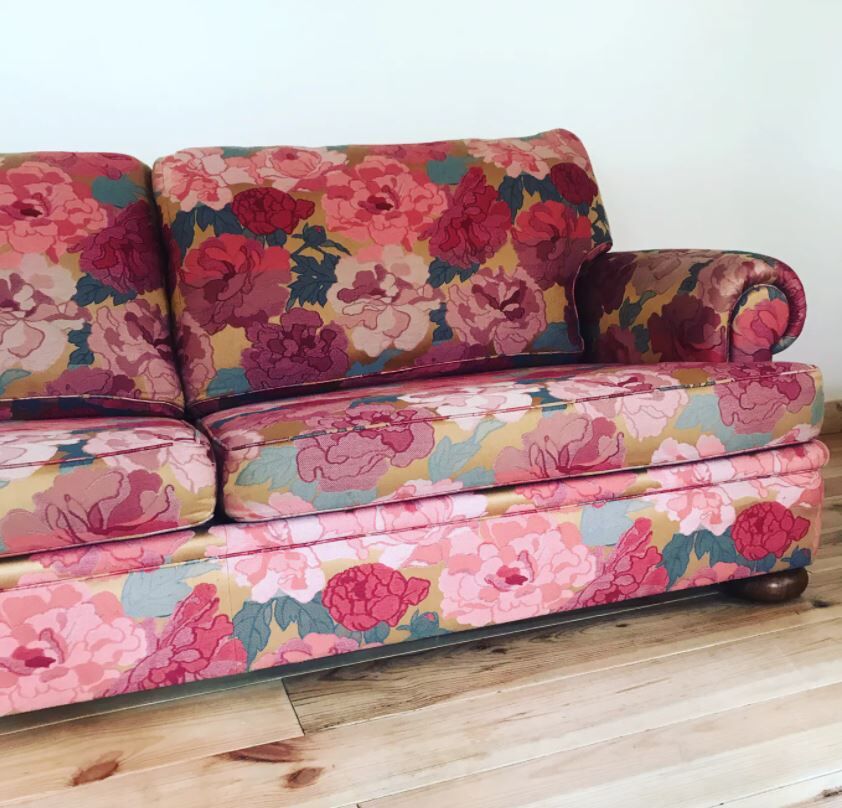 Vintage floral sofa Schwartz