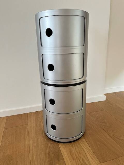 2 Kartell Componibili storage units in matt silver
