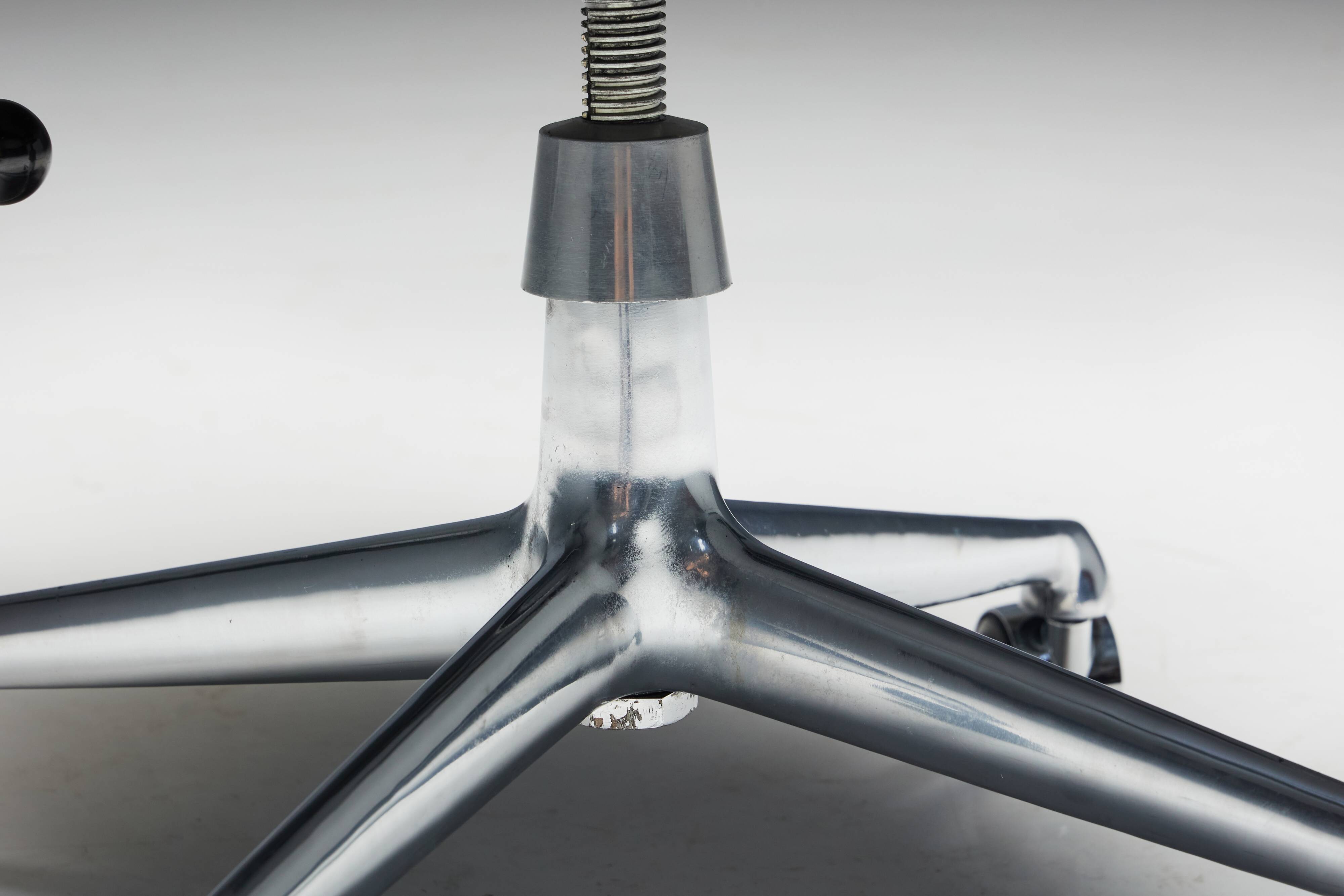 Lobby Desk Chair ES104 by Charles & Ray Eames for Herman Miller, USA, 1960s