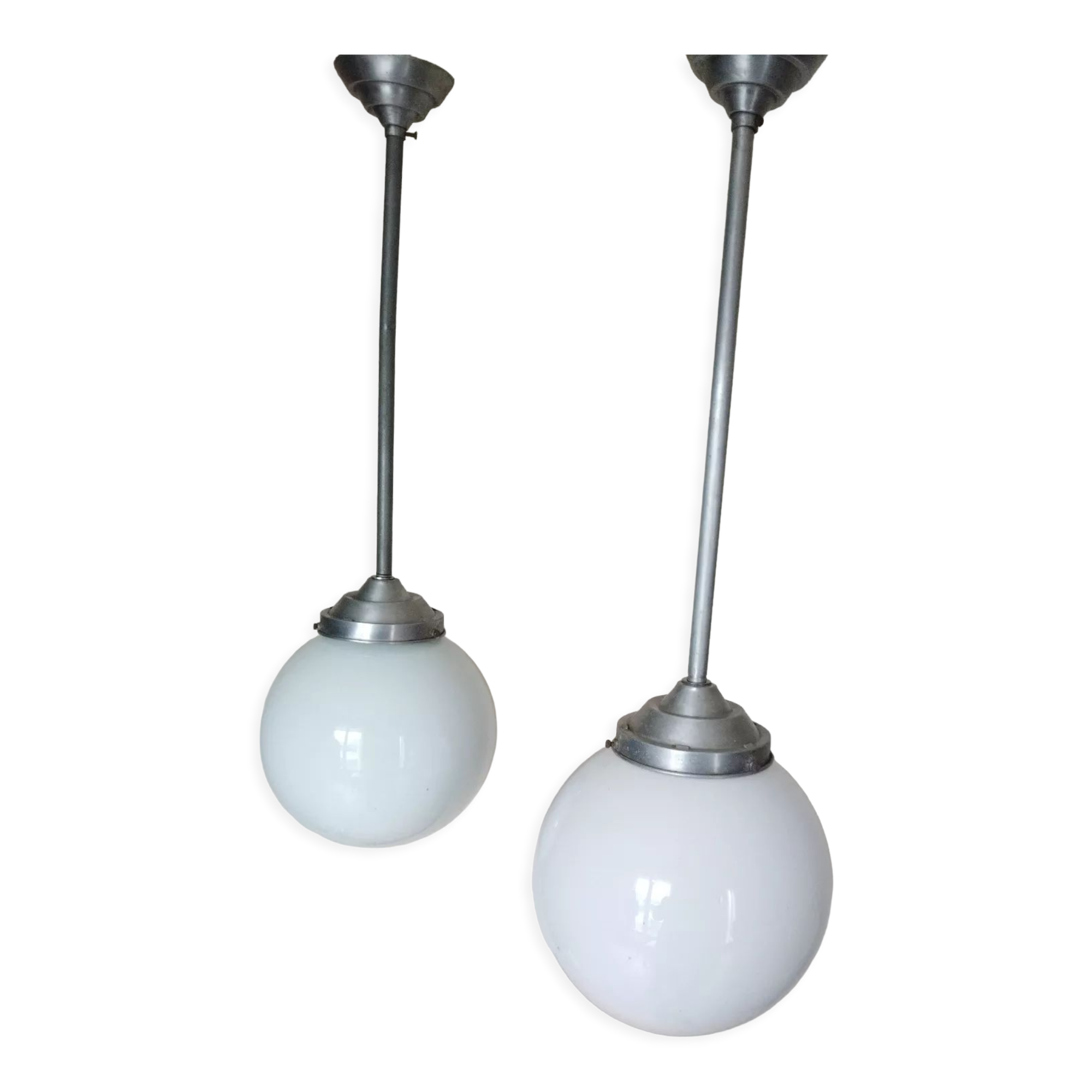 Pair suspensions ball opaline art deco
