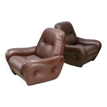 Pair of "space age" armchairs. Circa 1970