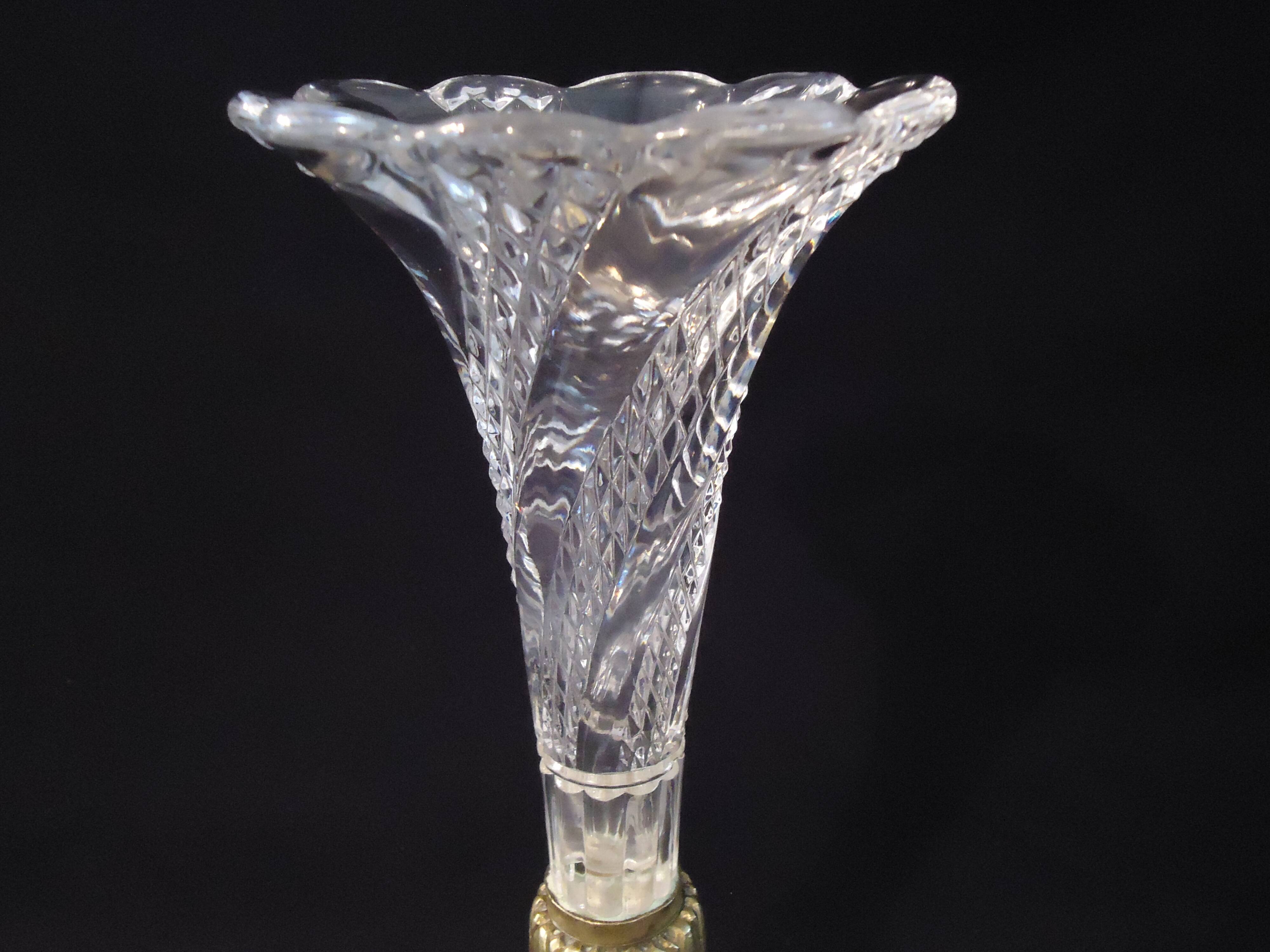 Cornet or tulip vase, centrepiece, Baccarat crystal 19th century