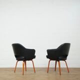 Ensemble de deux fauteuils en cuir Eero Saarinen pour Knoll