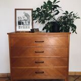Vintage dresser