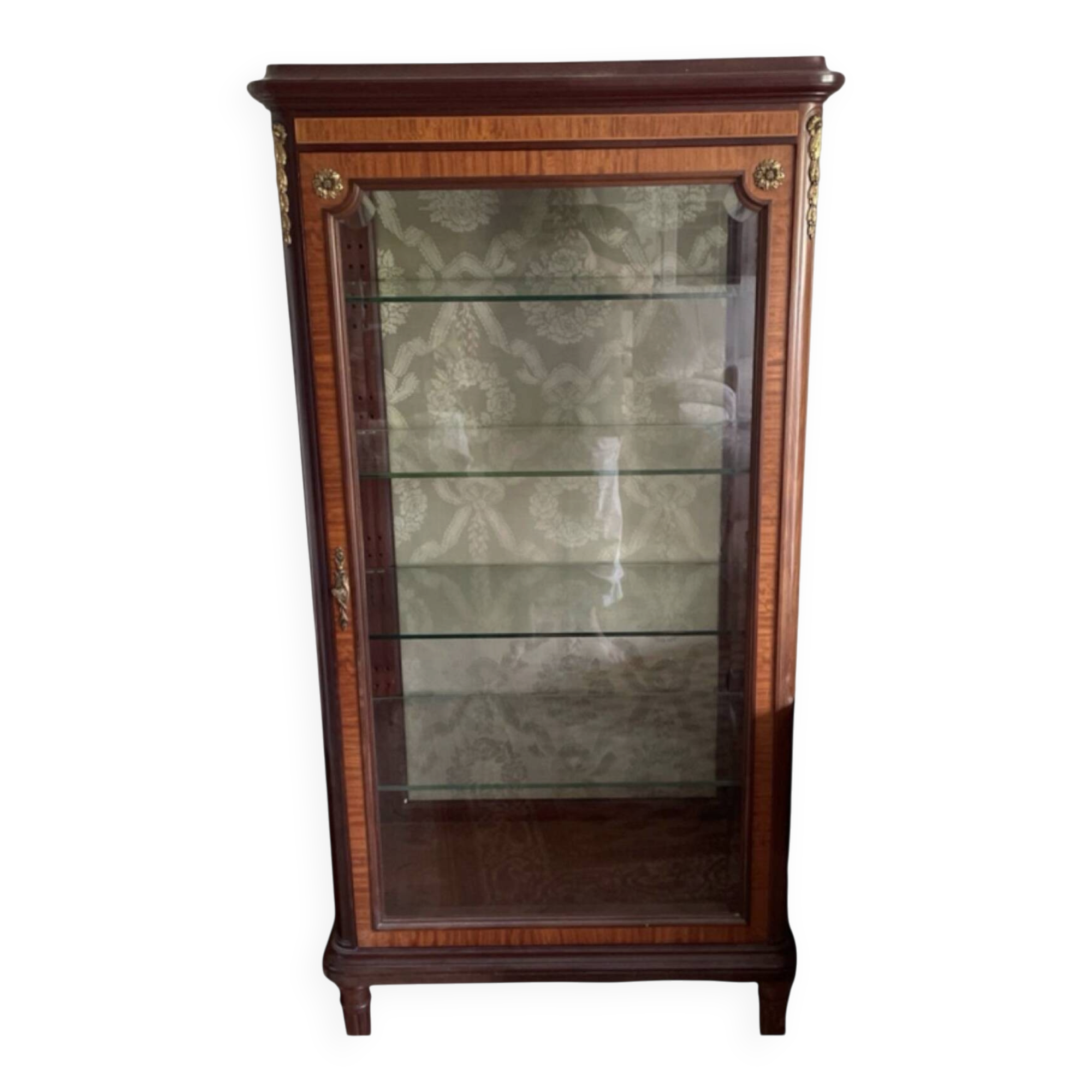 Vitrine de style Louis XVI en acajou et bronzes dorés — Fin XIXe / Déb