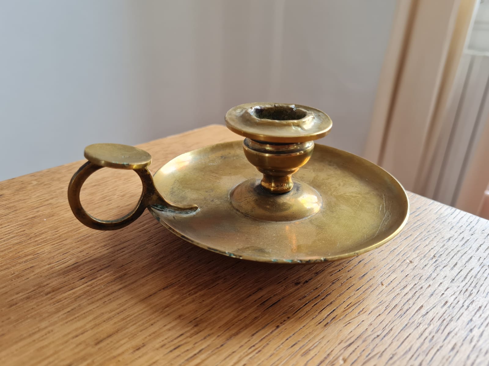 Candlestick in laition