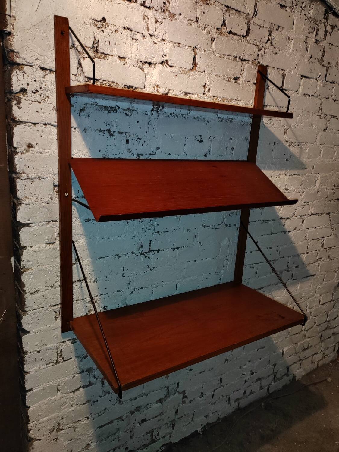 Cadovius Small Workstation