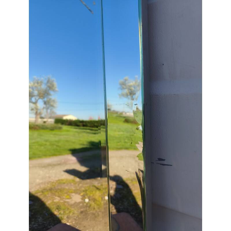 Bevelled mirror from the 1930s