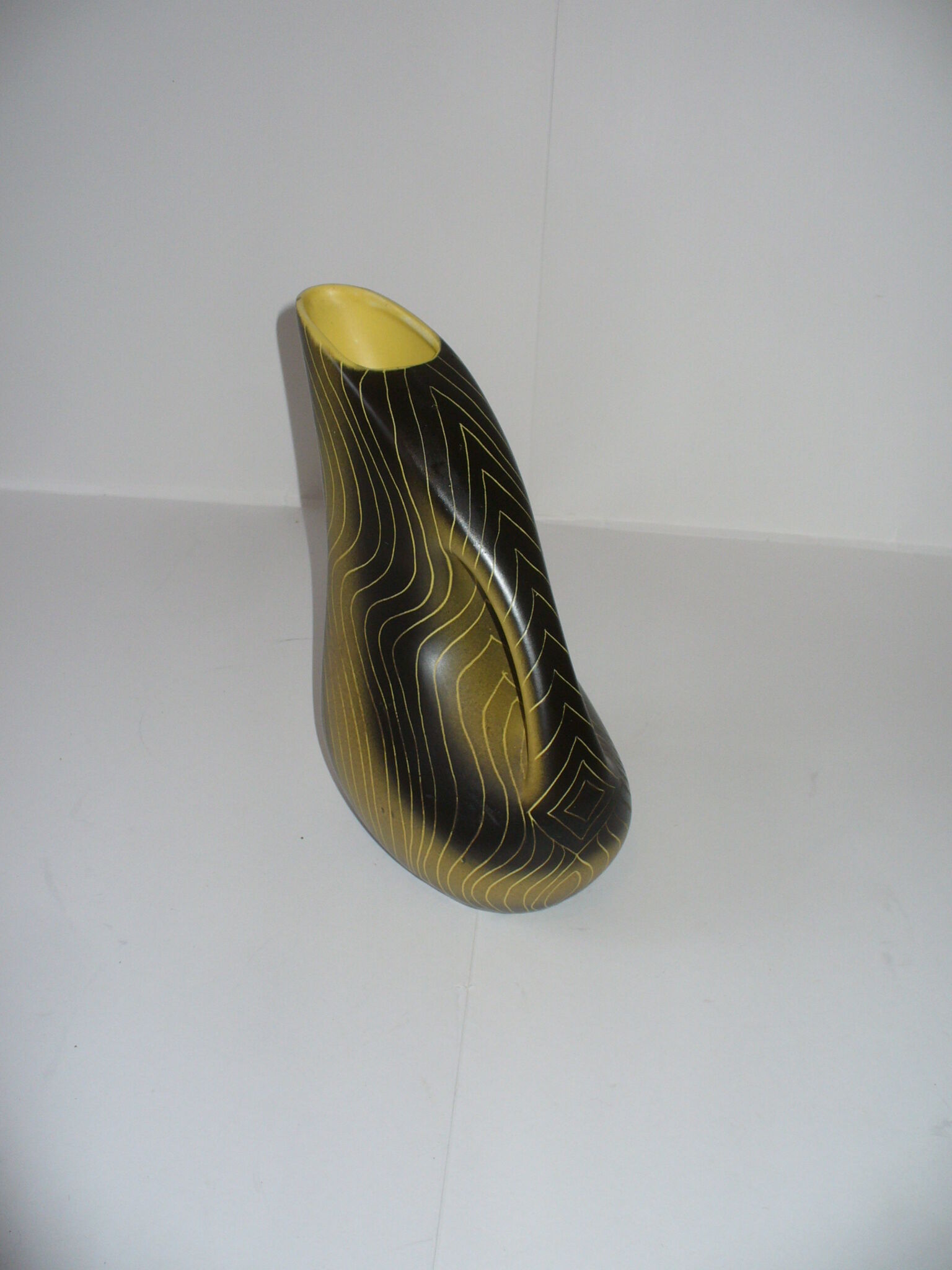 Clement saint vase from the 50s