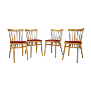 Ensemble de quatre chaises