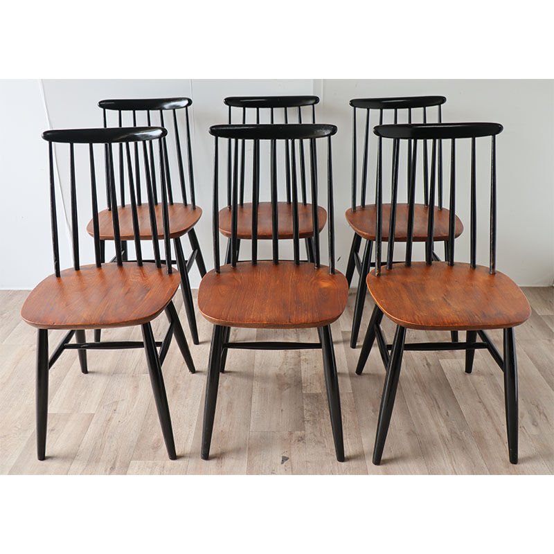 Series of 6 vintage wooden chairs circa 1960