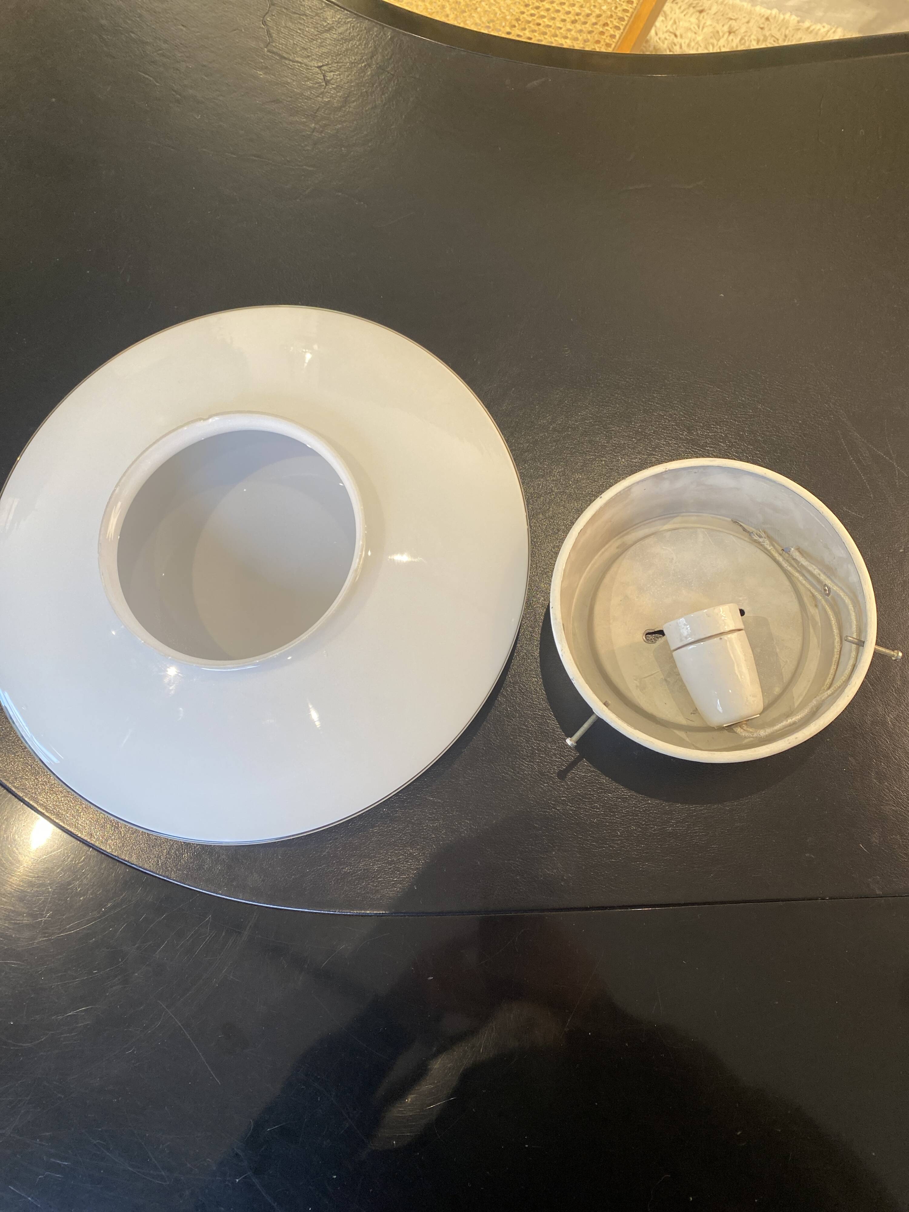 AJ eklipta Arne Jacocsen 1956 wall lamp, Poulsen edition