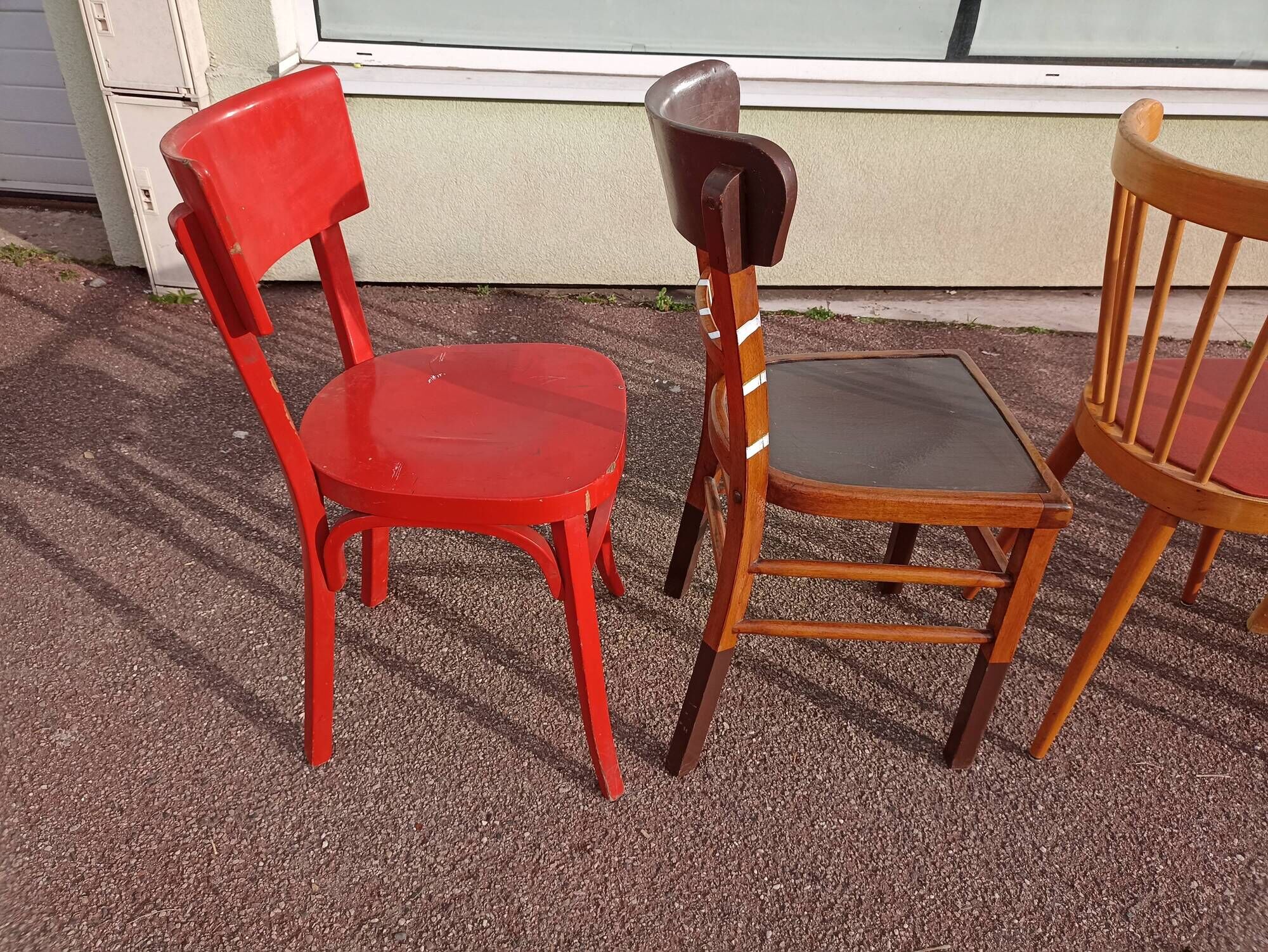 Set of 8 wooden bistro chairs bar mismatched