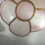 Suspension in pink mother-of-pearl and brass