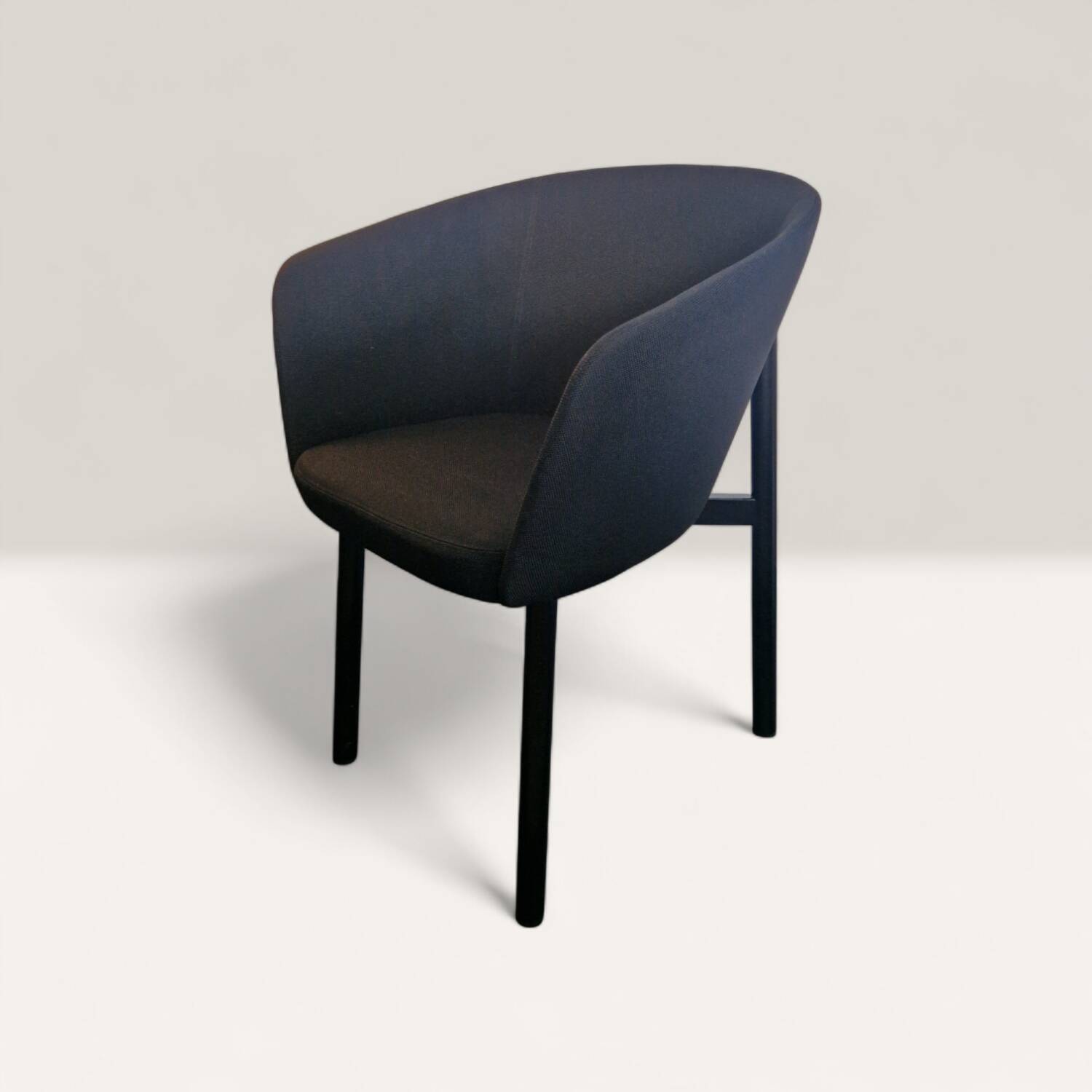 Bridge Residence Armchair - Publisher Kann - Design Jean Couvreur