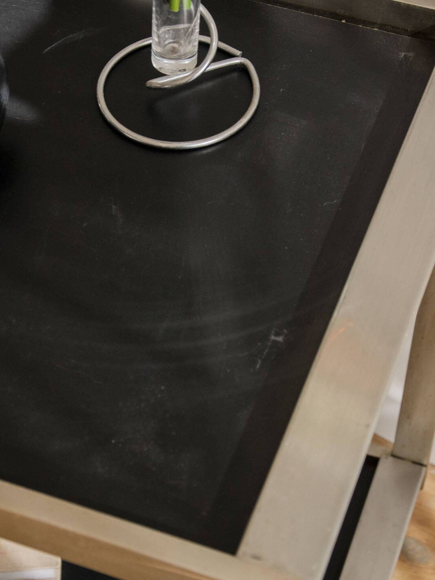 Desserte vintage chrome et noir